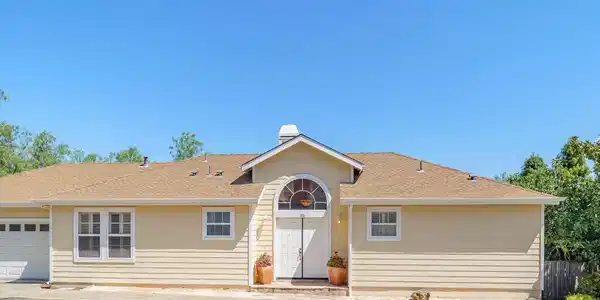376 Sterling Way