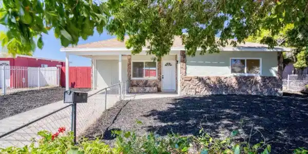 1339 Lettia Road