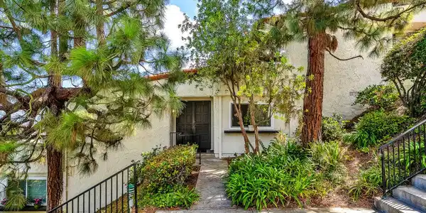 88 Aspen Way