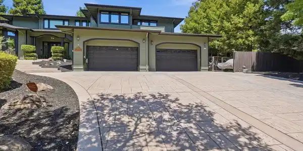 2390 Reliez Valley Rd