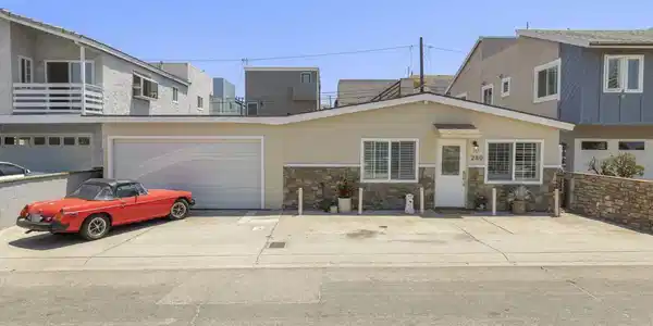 280 Rossmore Drive