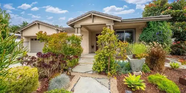879 Wigeon Way