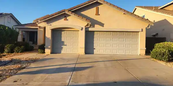 2104 Truman Lane