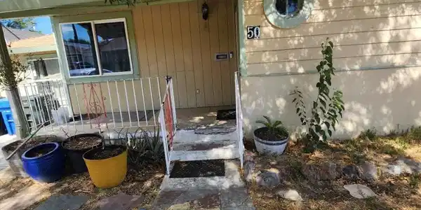 50 Linscheid Drive
