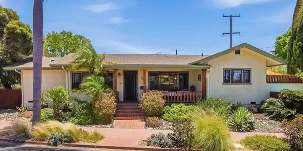 3127 Maple Street