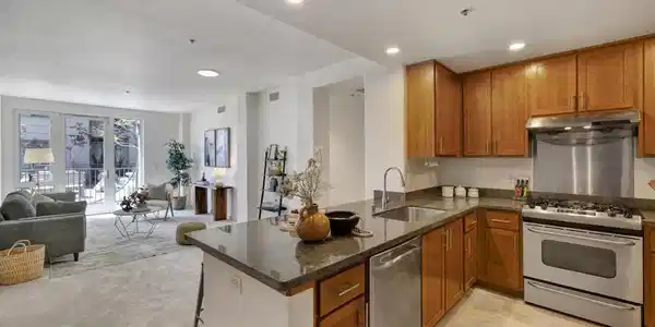 423 7th Street