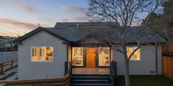 2151 Santa Rita St