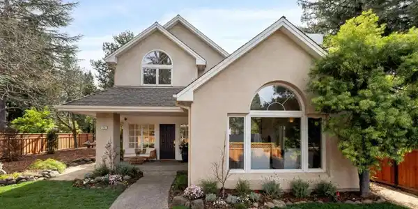 250 Selby Lane