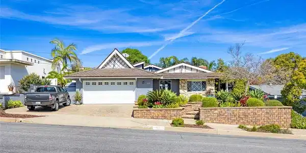 33211 Blue Fin Drive