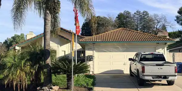 2720 Asilomar Dr.