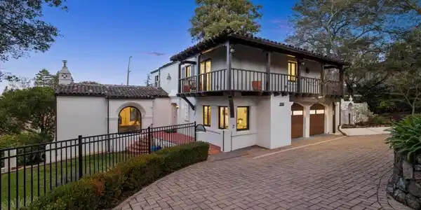 2323 Summit Drive