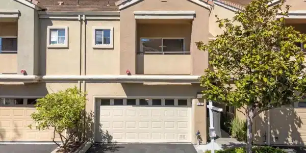 703 Star Jasmine Court