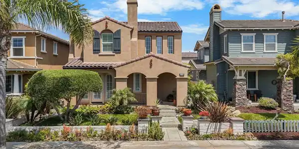 1346 Estuary Way