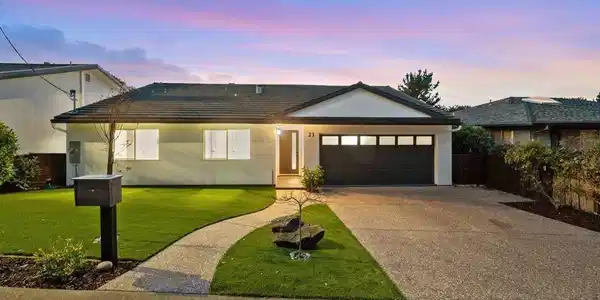 23 Treetop Lane