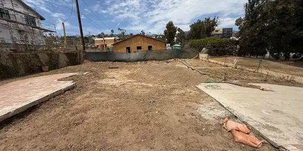 16655 W Sunset Boulevard