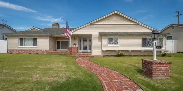 411 Eastwood Drive