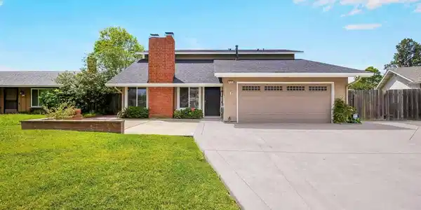 8135 Merion Dr