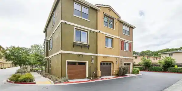 601 Cinnamon Circle
