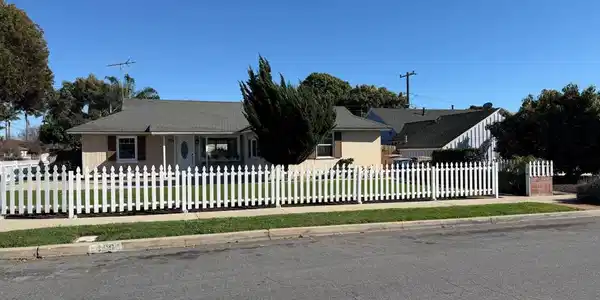 400 Frances Street