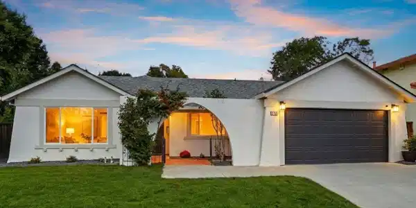 240 Carmelita Pl