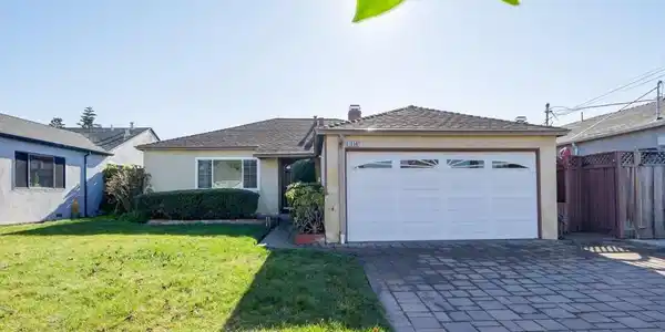 1658 Via Rancho
