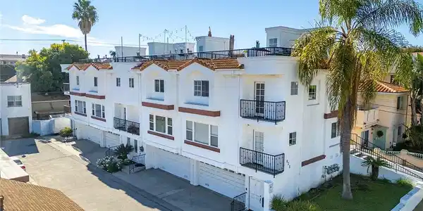 825 W 6th Street