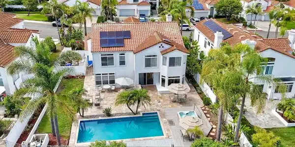 4928 Alameda Drive