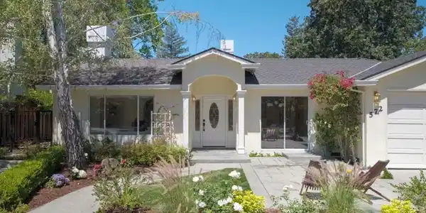 572 Santa Clara Avenue