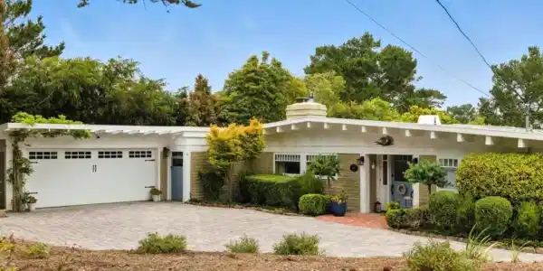 4021 El Bosque Drive