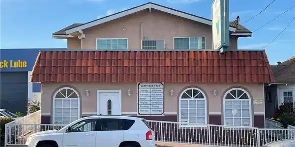 660 W 7th Street