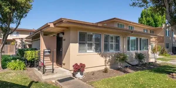 1536 Day Avenue