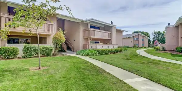 8877 Lauderdale Court