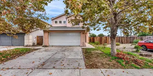 4863 Bayside Way