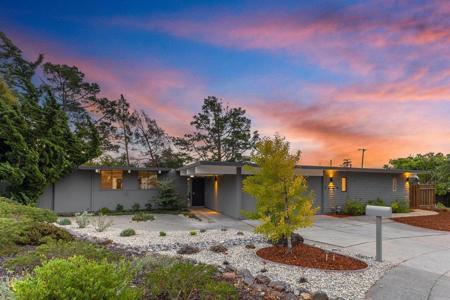 2055 Ticonderoga Drive