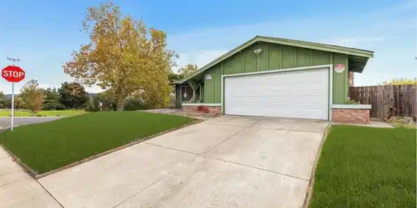 938 Sandy Cove Dr