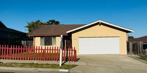 3003 Crescent Street