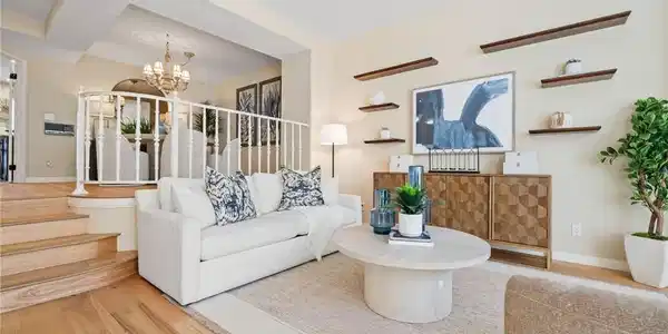 19281 Meadowood