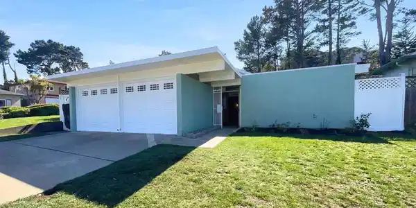 2361 Oakmont DR