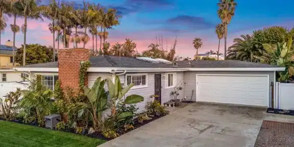 251 Redwood Avenue