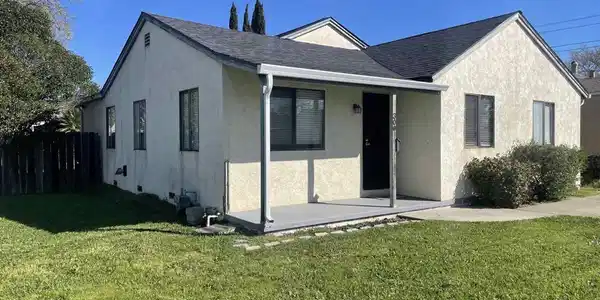 300 Concord St