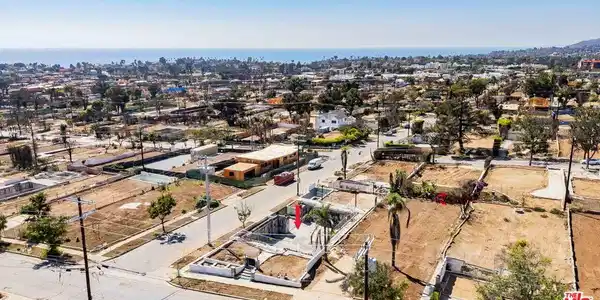 1101 Chautauqua Boulevard