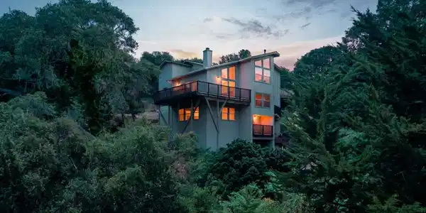 29 Los Encinos Drive