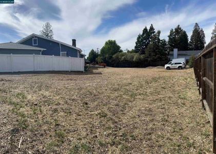 0 Walnut Ave