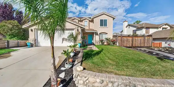 5228 Cedar Ridge Way