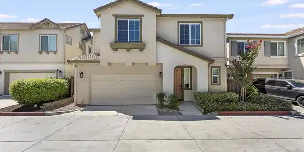 142 Halsey Way