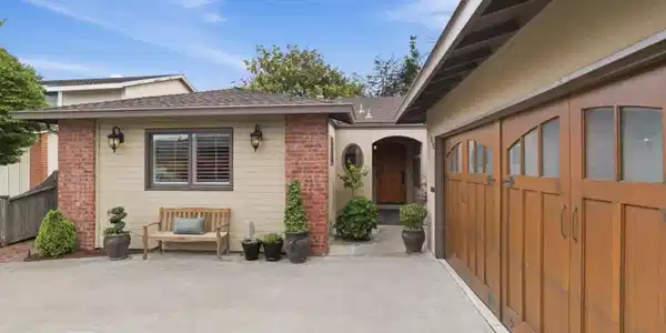 210 Duck Court