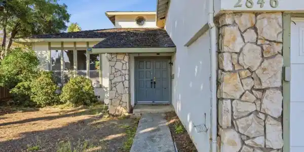 2846 Agua Vista Drive