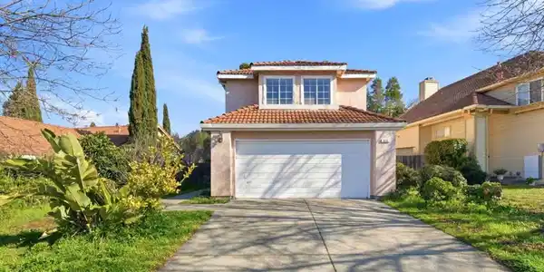 873 Knights Circle