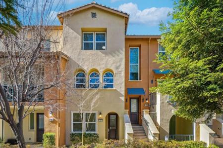 570 Santa Rosalia Terrace