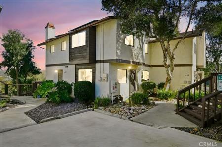 4971 Vista Plaza